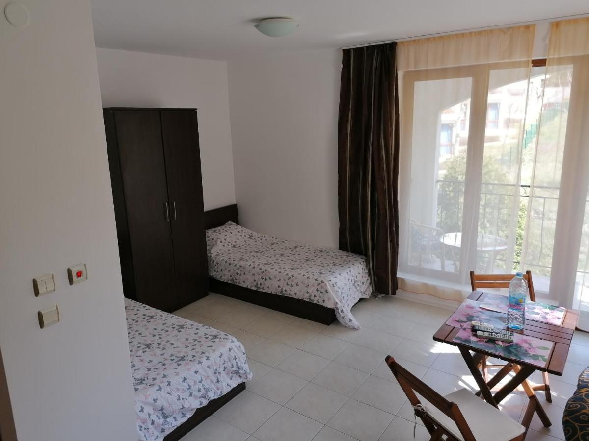 Triumph Holiday Village Szveti Vlasz Kültér fotó