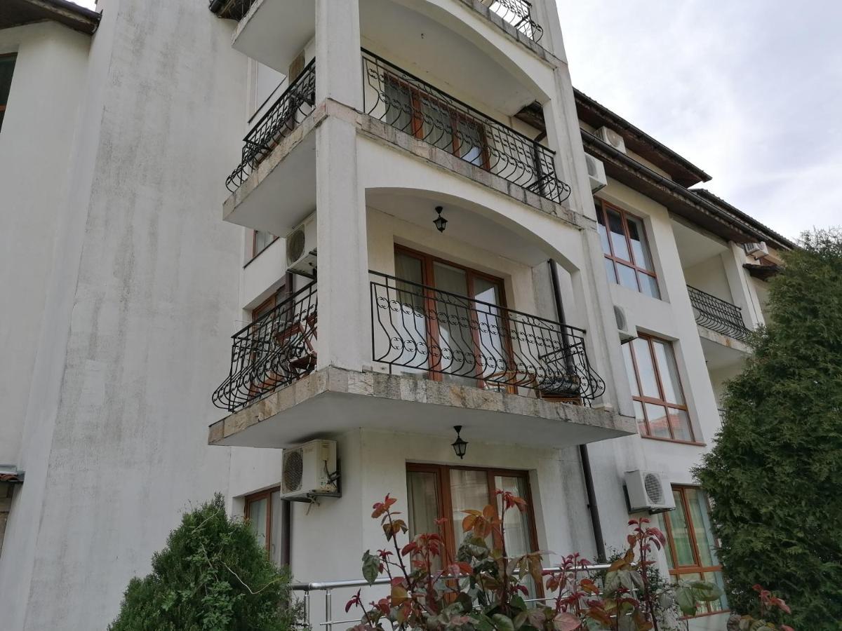 Triumph Holiday Village Szveti Vlasz Kültér fotó