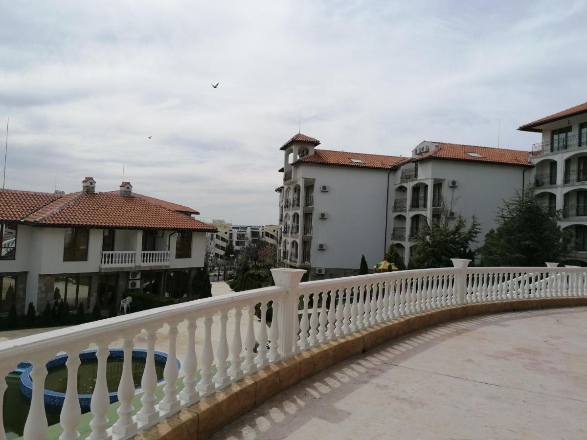 Triumph Holiday Village Szveti Vlasz Kültér fotó
